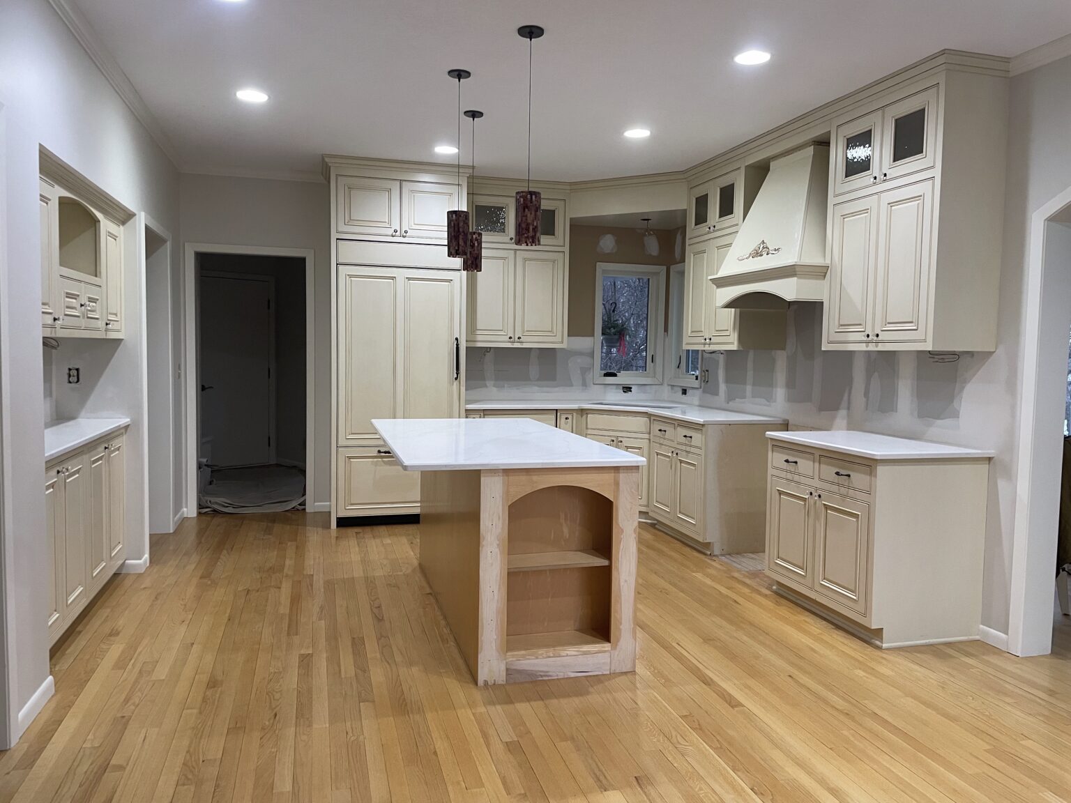 Full image of a kitchen before remodeling